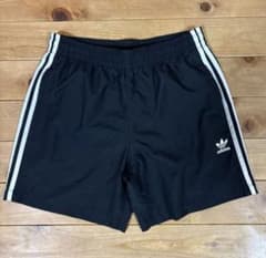 adidas アディダス ショートパンツ ブラックのサムネイル