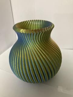 3Dプリント グラデーション フラワーベース 花瓶のサムネイル
