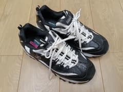 Skechers＊ゴルフシューズGO GOLF D'LITES＊28㎝のサムネイル