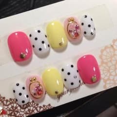 ネイルチップのサムネイル