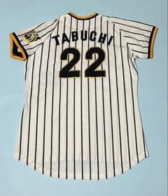 阪神タイガース　田淵幸一選手ユニフォーム　1979-1981復刻モデル 阪神タイガース 田淵幸一選手ユニフォーム 1979-1981復刻モデル - メルカリ