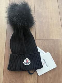 MONCLER ブラック ニット帽 ファー付き MONCLER ブラック ニット帽 ファー付き - メルカリ