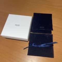 AHKAH  アクセサリー箱　ギフトボックスのサムネイル