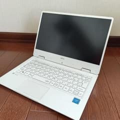 NEC LAVIE NM150/K モバイル ノートPCのサムネイル