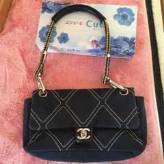 シャネルバッグのサムネイル