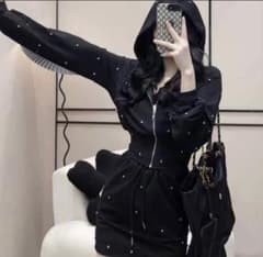 【セットアップ】randy dolly lumignonビジューフーディーセットのサムネイル