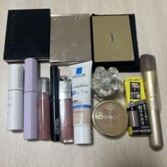 化粧品まとめ売りのサムネイル