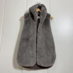 未使用 LUGER ルガー エコムートン フード付き ファー ロングベスト