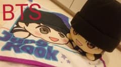 BTS TinyTAN グク寝そべりぬいぐるみ×ブランケットセットのサムネイル