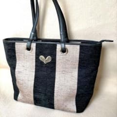 【極美品】シンクビー! ピアニッシモ トートバッグ 肩かけ ショルダー A4収納 極美品】シンクビー! ピアニッシモ トートバッグ 肩かけ ショルダー A4