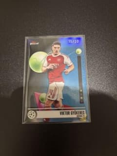 20シリTopps Finest Viktor Gyökeres 2026のサムネイル