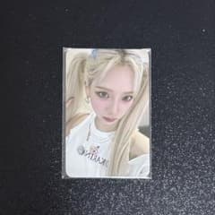 aespa カリナMY WORLD Star トレカ aespa my world カリナ everline ラキドロ 特典 トレカ - メルカリ