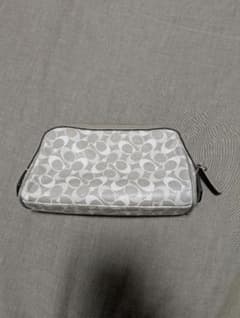 COACH シグネチャー ポーチ　美品のサムネイル