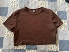 SHEIN クロップド丈 リブTシャツ ブラウンのサムネイル