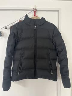 PYRENEX ダウンジャケット　メンズSサイズ　W18P3のサムネイル