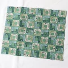 lolo・ロロ グリーン 41×34㎝ミナペルホネン・はぎれ - メルカリ