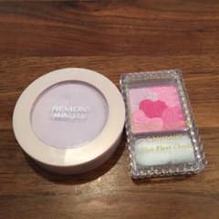 化粧品セットのサムネイル