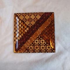 箱根寄木細工 伝統工芸品 飾り皿 - メルカリ