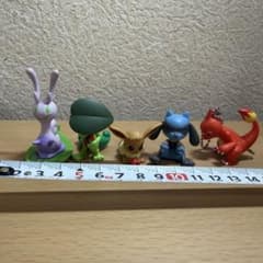 ポケモン ガチャガチャ 5個セットのサムネイル