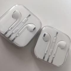 iPhone純正イヤホン iPhoneイヤホン❷個のサムネイル