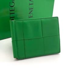 【最高級美品】ボッテガヴェネタ カセット パラキートグリーン マネークリップ 最高級美品】ボッテガヴェネタ カセット パラキートグリーン