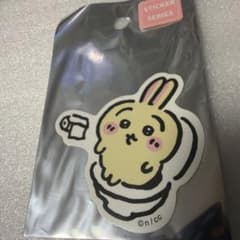 치이카와 トイレットなスマホに貼れるサイズのステッカー 우사기 便器
