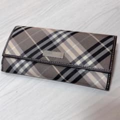 バーバリー BLUE LABEL ノバチェック 二つ折り財布 キャンバス レザー BURBERRY Blue Label ノバチェック 長財布 キャンバス×レザー - メルカリ