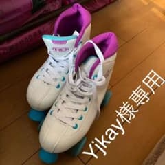 ローラースケート　レトロローラースケートのサムネイル