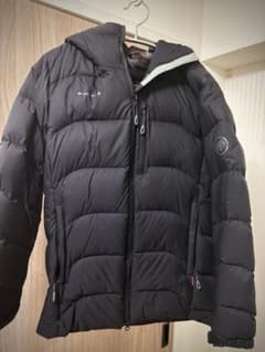 MAMMUT PERTEX ブラック ダウンジャケットのサムネイル