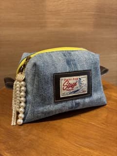 ハンドメイド デニムリメイク ポーチ　002のサムネイル
