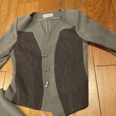 ロングスカートスーツのサムネイル