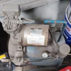 岩田　コンプレッサー　200Ｖ 動作確認済みのサムネイル