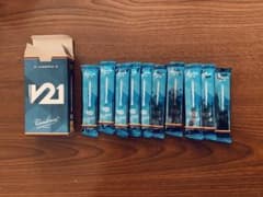 【新品未使用】Vandoren V21 B♭クラリネット用リード 10枚のサムネイル