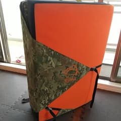 (やまさん専用)【迷彩×オレンジ!!!】アサナ_ボルダリングマットのサムネイル