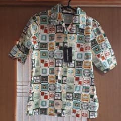 レディース　シャツのサムネイル