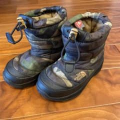 ノースフェイス ヌプシ スノーブーツのサムネイル