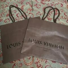 LOUIS VUITTON☆ルイヴィトン ショッパー 紙袋2枚セット♡のサムネイル