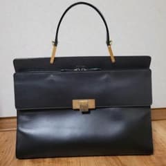 バレンシアガ♥️バッグのサムネイル