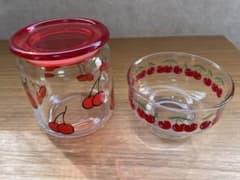 さくらんぼガラス製容器・デザート椀のサムネイル