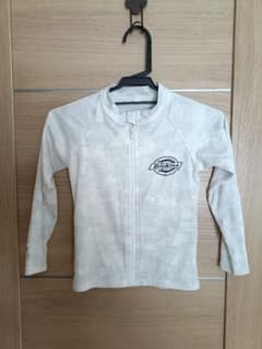 Dickies 迷彩柄 ラッシュガード 110のサムネイル