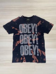 OBEY Tシャツ