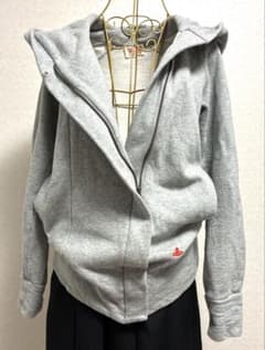 p*3様 【Vivienne Westwood】ビッグフード 変形パーカーのサムネイル