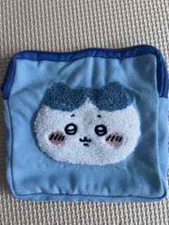 ちいかわ もこもこポーチ2 ハチワレのサムネイル