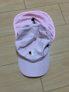 Champion キッズ キャップ ピンク 日よけ付きのサムネイル