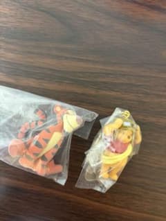 くまのプーさん ティガー フィギュア キーホルダー 2点セットのサムネイル