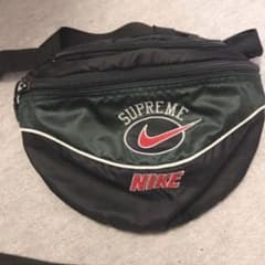 supreme nike ショルダーバックのサムネイル