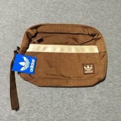 adidas ＊ アディダスハンドバッグのサムネイル