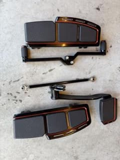 ハーレーダビッドソンAdversary(TM)コレクション ライダーフットボード 