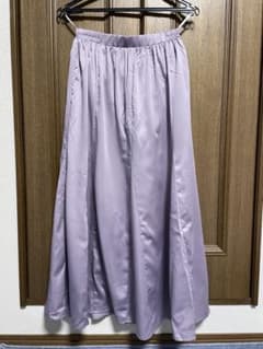 【新品】RagOut 薄紫 フレアスカート　サテン　春色