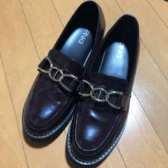 ローファーのサムネイル